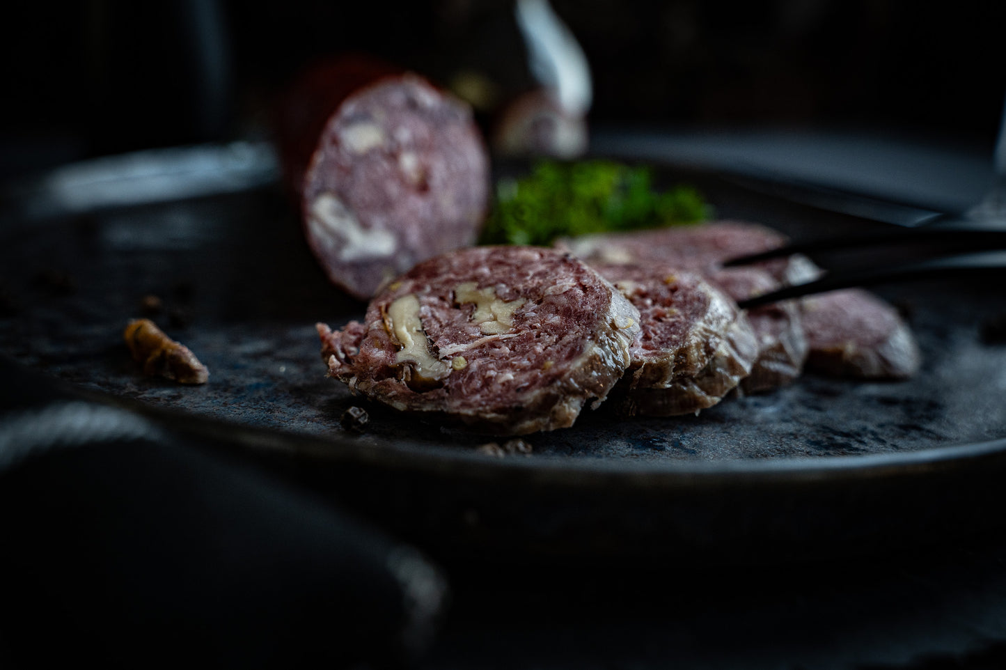 Wildschwein Salami mit Walnuss